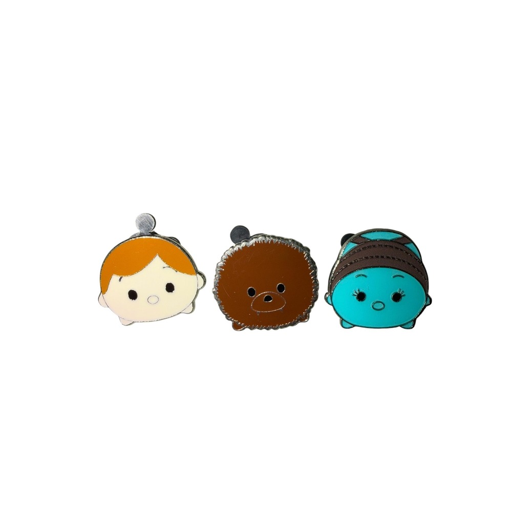 Disney Star Wars Tsum Tsum Pin Lot 3pc  Luke Skywalker Chewbacca Aayla Secura